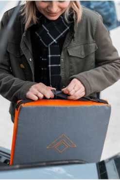 THAW Heated Seat Pad -Outdoor Camping Shop k0ced3b71d199bc52156a492b03591c27