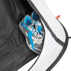 Quechua 2 Man Pop-Up Blackout Tent -Outdoor Camping Shop k1abd8c502ed96a46999b8fc6921a4f49