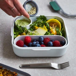 Black+Blum Lunch Box Original 1L Olive -Outdoor Camping Shop k2ecc53a1ba6734b2417deb97c3bd72dc