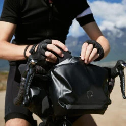 Roswheel Road Accessory Pouch 9 Roswheel Road Accessory Pouch -Outdoor Camping Shop k4e782f5ec0abf25558e76733c22d98fe