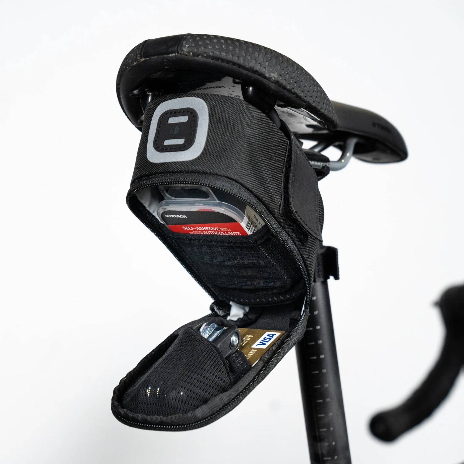 Riverside Saddle Bag Kit Easy M 0.6L + Multitool + 3 Tyre Lever 4 Riverside Saddle Bag Kit Easy M 0.6L + Multitool + 3 Tyre Lever - Image 4