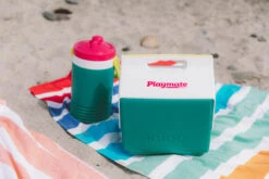 IGLOO Retro Legend Sports Jug 8 IGLOO Retro Legend Sports Jug -Outdoor Camping Shop k8233b7ff8d090283b1dfb93c9120ea81