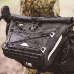 Riverside 3.5L Waterproof Handlebar Bag Bikepacking -Outdoor Camping Shop k856587bdb5bc2eaae8197d58e81f1593