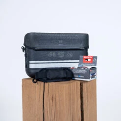 Riverside 7L Touring Waterproof Handlebar Bag IPX4 -Outdoor Camping Shop ka4033c6c5d2734dff59945741e99b270