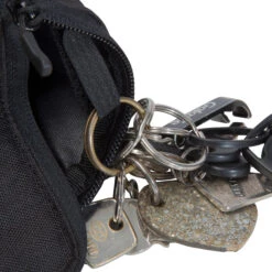 Riverside 300 Bike Handlebar Bag 2.5L -Outdoor Camping Shop kd70d4282e0b5f0094c27ebb07a4883a3