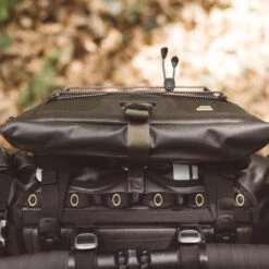 Riverside 3.5L Waterproof Handlebar Bag Bikepacking -Outdoor Camping Shop kd810735268286514c8af9849d80c16d4